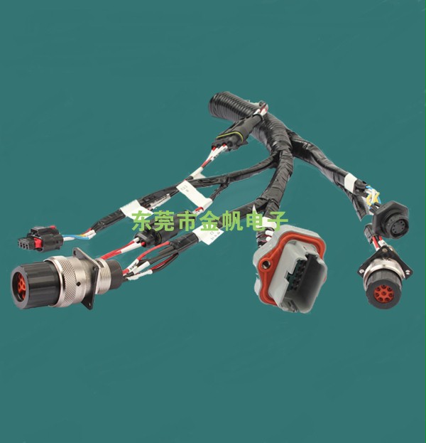 新能源低压线束总成AT04-12PA-PM05