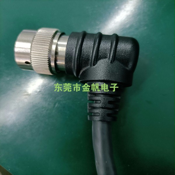 圆形金属航插+弯头插头外形结构设计